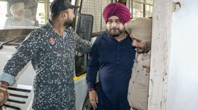 Navjot Singh Sidhu may be released on 1 april (File)