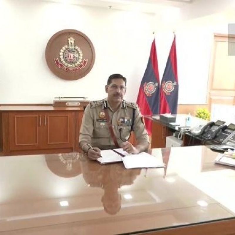 Tamil Nadu cadre IPS officer Sanjay Arora has become the new police commissioner of Delhi