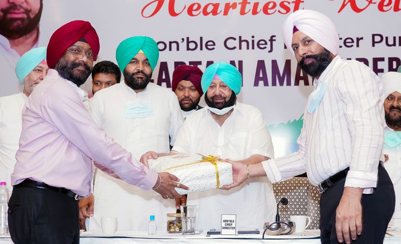 PUNJAB CM ASSURES AMRITSAR MAYOR OF ADEQUATE FUNDS FOR HOLISTIC DEVELOPMENT OF HOLY CITY