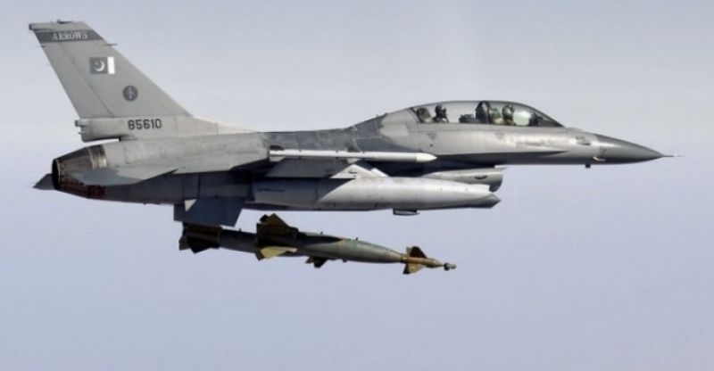 F-16 Pakistan Airline