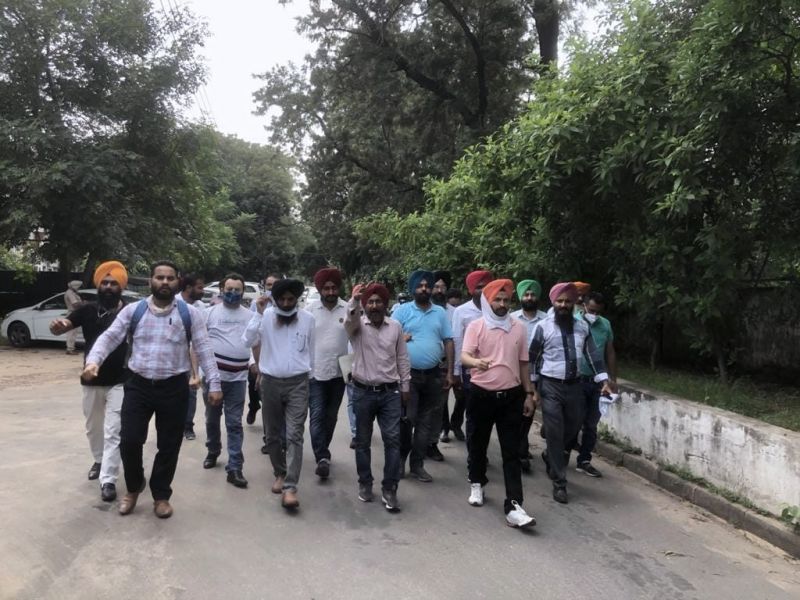 Joint Teacher's Front announces protest