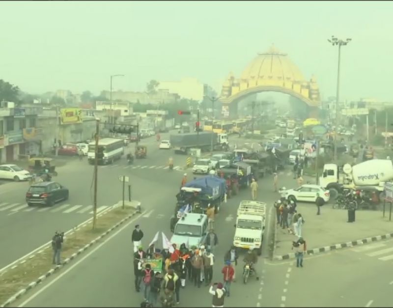 Kisan Mazdoor Sangarsh Committee begin journey to Delhi Protest