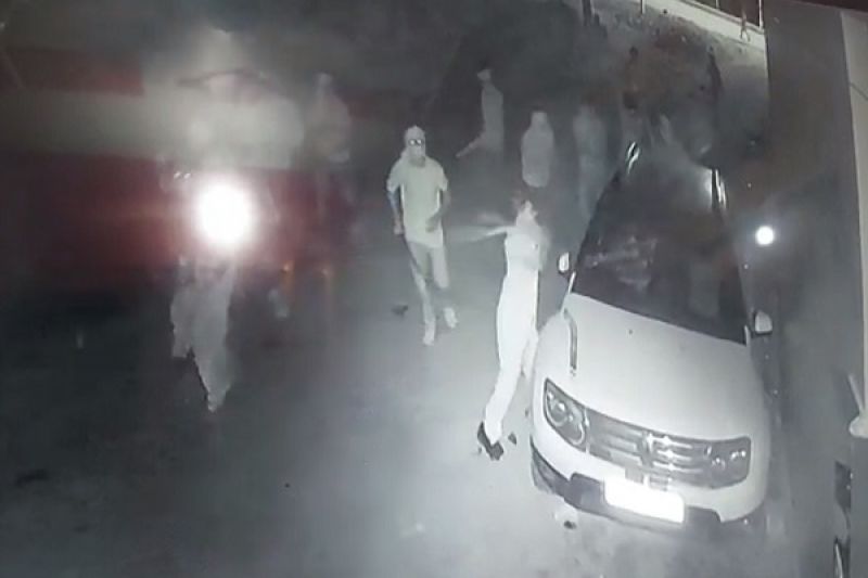 Fighting in two houses 