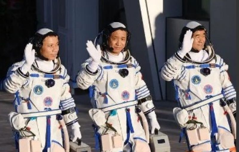  China sent three astronauts into orbit on Thursday
