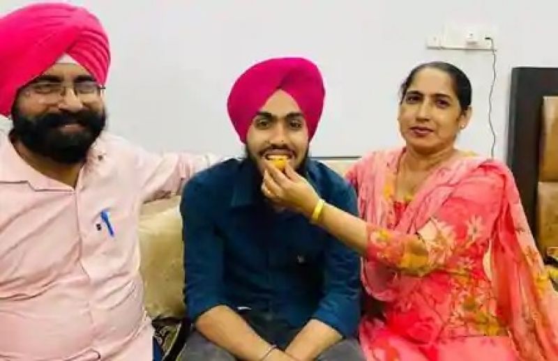 Gurkirat tops Chandigarh in NEET