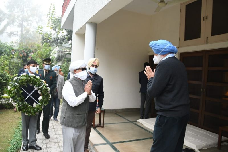 Governor Punjab condoles passing away of Satinder Kaur