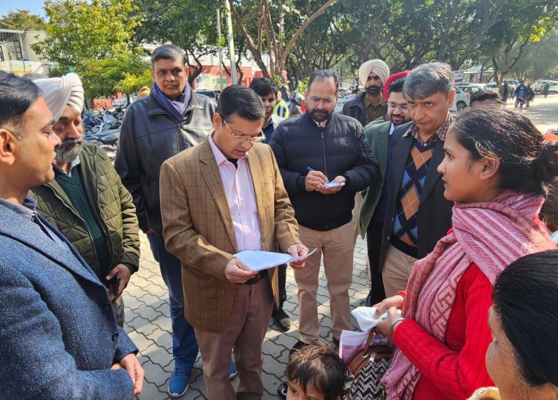 Unexpected visit to Civil Hospital Mohali by Chief Secretary