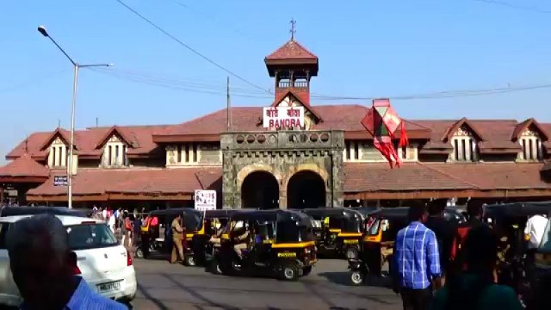 Bandra Station, Mumbai 