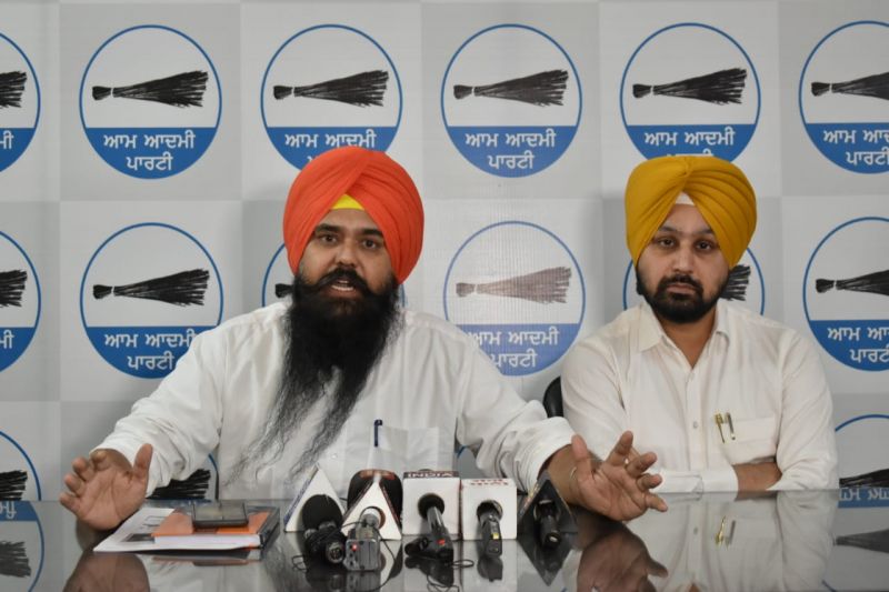 BJP government is insulting the country's martyrs: Malwinder Singh Kang