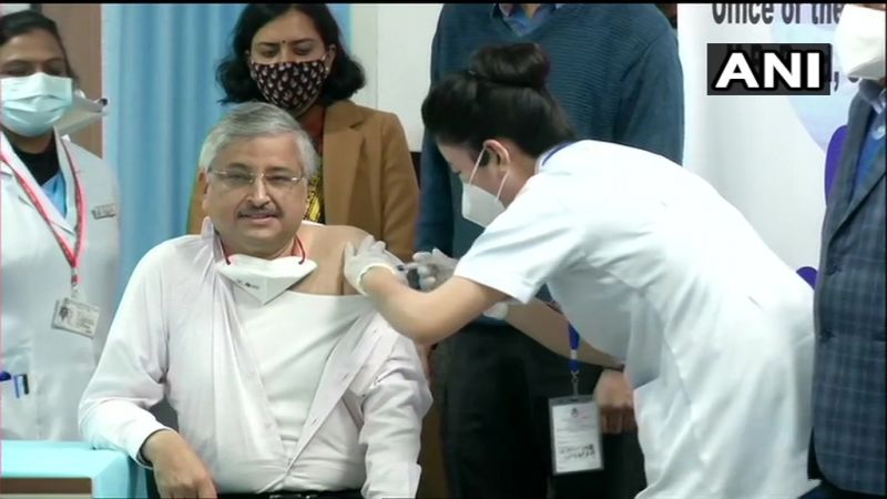 AIIMS Director Dr Randeep Guleria receives COVID-19 vaccine
