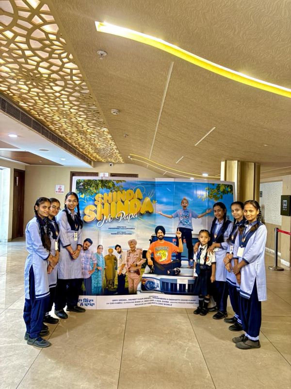 Children’s are loving the concept of Shinda Shinda No Papa