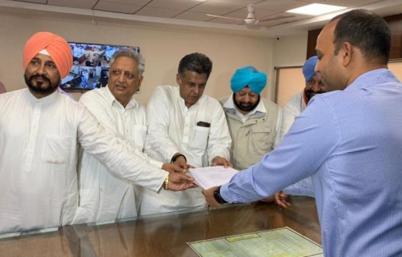 Manish Tewari filed nomination papers