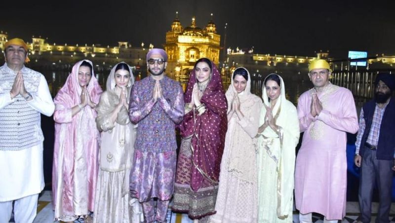 Deepika Padukone and Ranveer Singh offer prayers at darbar sahib with family