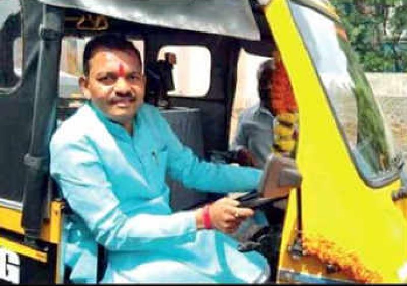 Ex-auto driver is new mayor of Maharashtra city 
