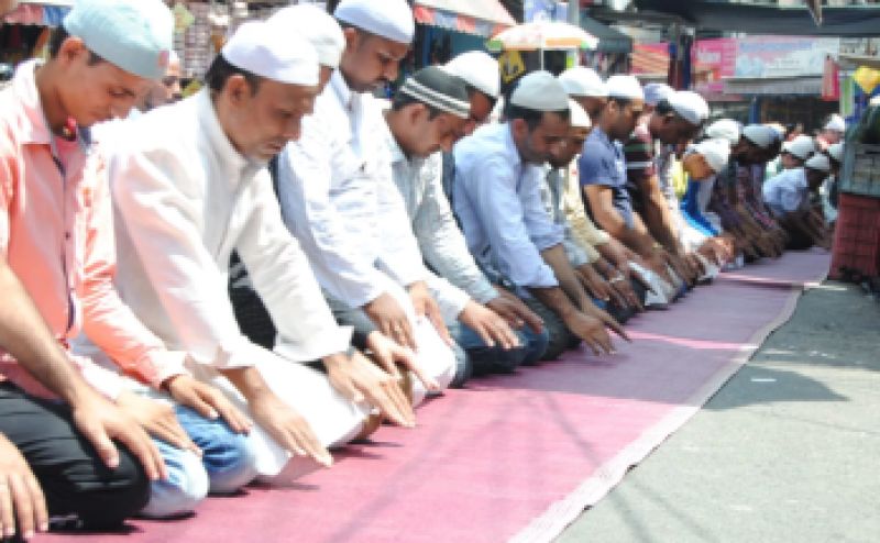 Disruption of Friday namaaz in Gurugram: Six people arrested