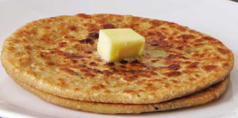 allo cheese paratha