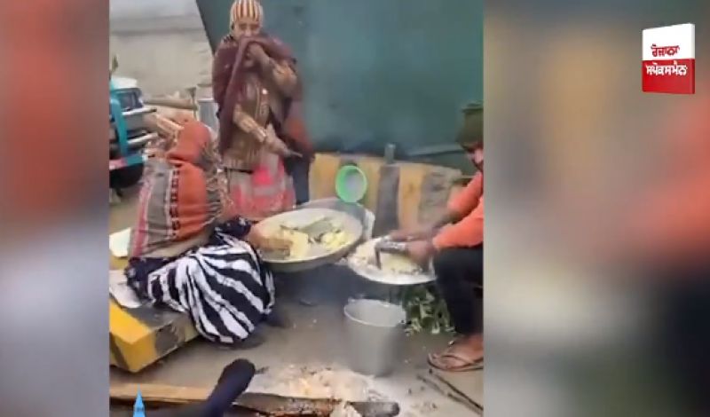 Last day of the year at Singhu border