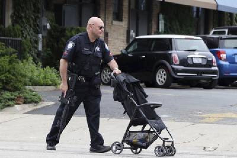 Multiple people shot at Highland Park parade