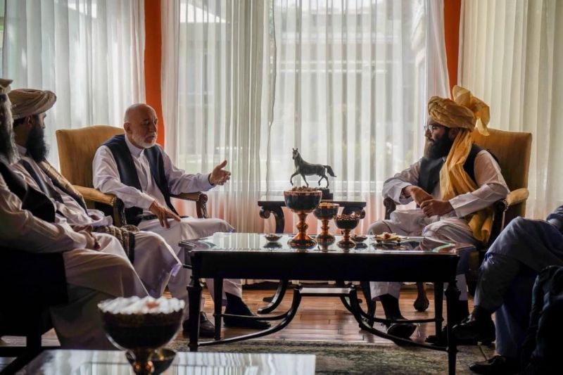  Taliban Meet Ex Afghan President Hamid Karzai 