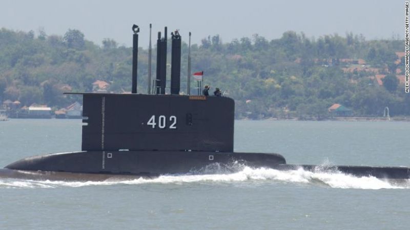 Indonesian submarine missing with 53 passengers