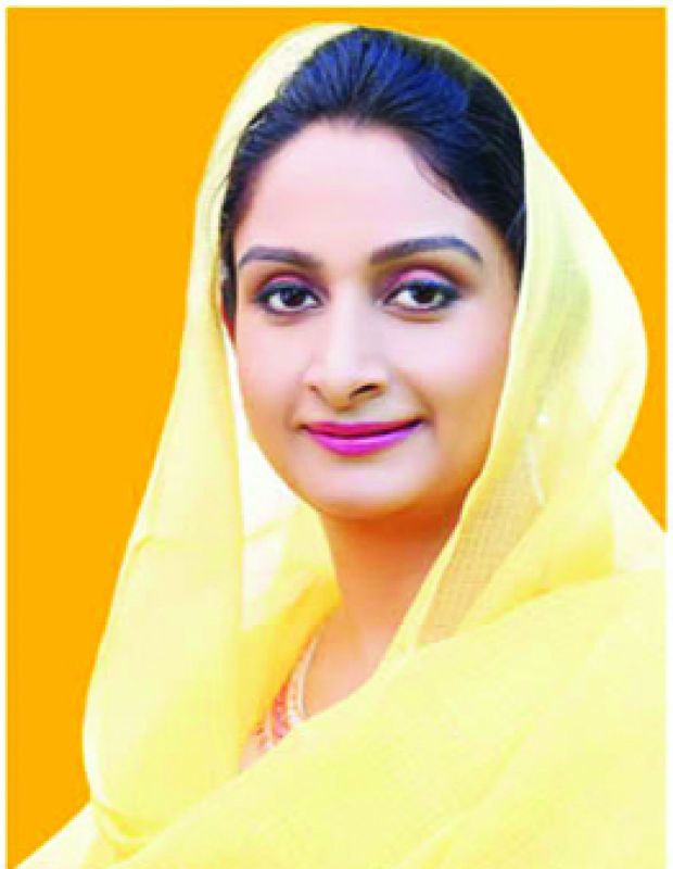 harsimrat kaur
