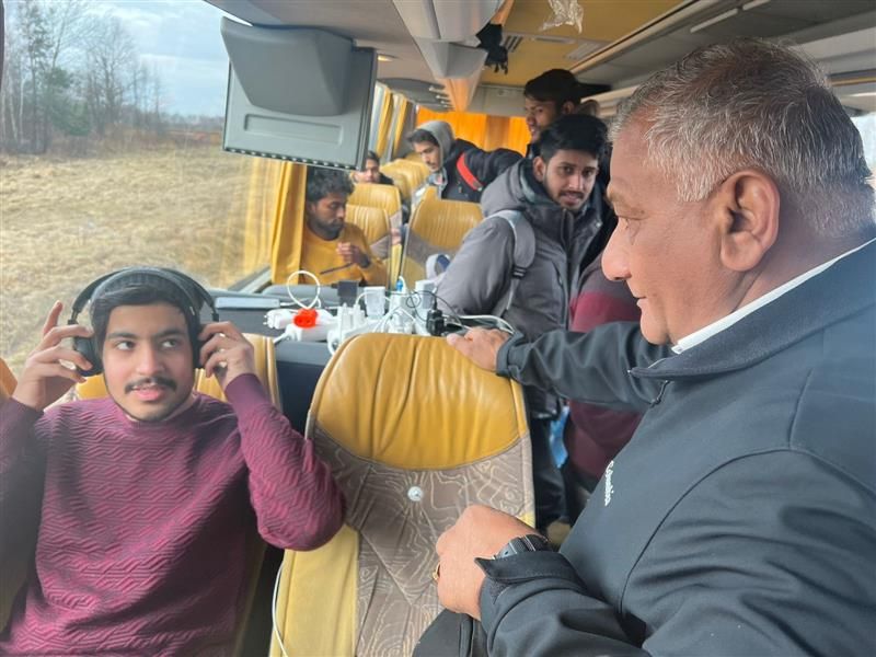 VK Singh meets Indian students stranded on Poland-Ukraine border