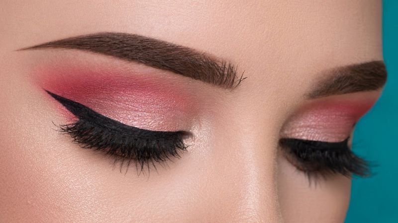 Pink Eye Makeup