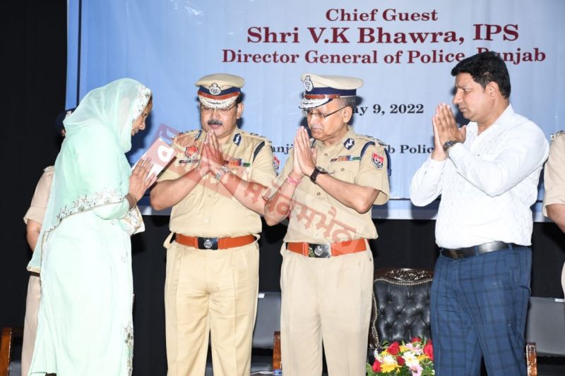 DGP Punjab pays tributes to Punjab police Covid-19 martyrs