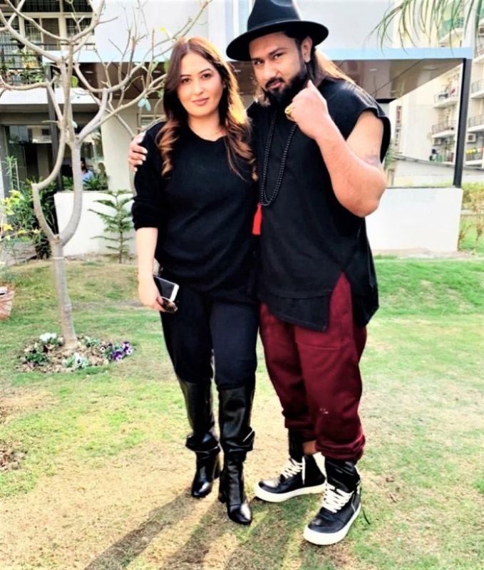 Honey Singh With Wife 