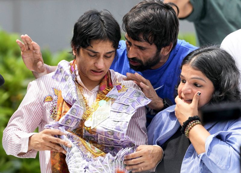 Vinesh Phogat was welcomed like a champion News