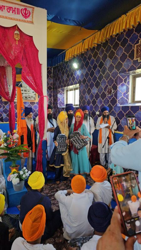  Children's Gurmat training camp concluded at Gurdwara Singh Sabha Puntinia (old building).