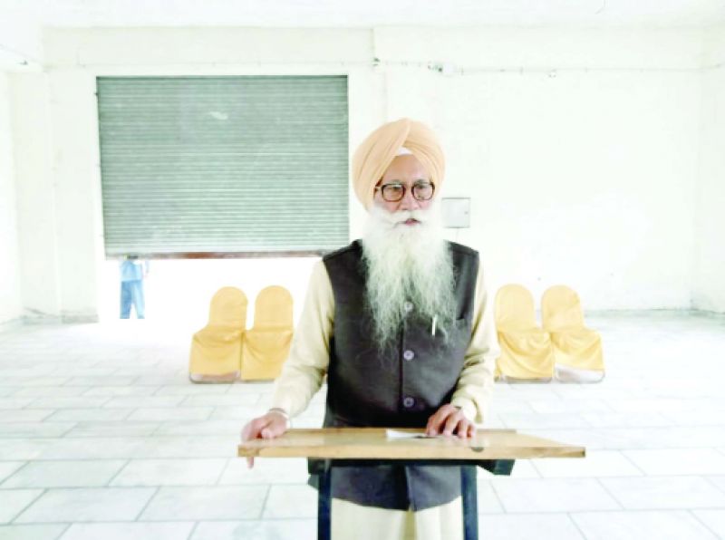 Leaders while addressing the meeting of Ucha Dar Babe Nanak Da