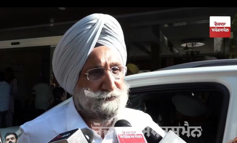 Sukhjinder Singh Randhawa 