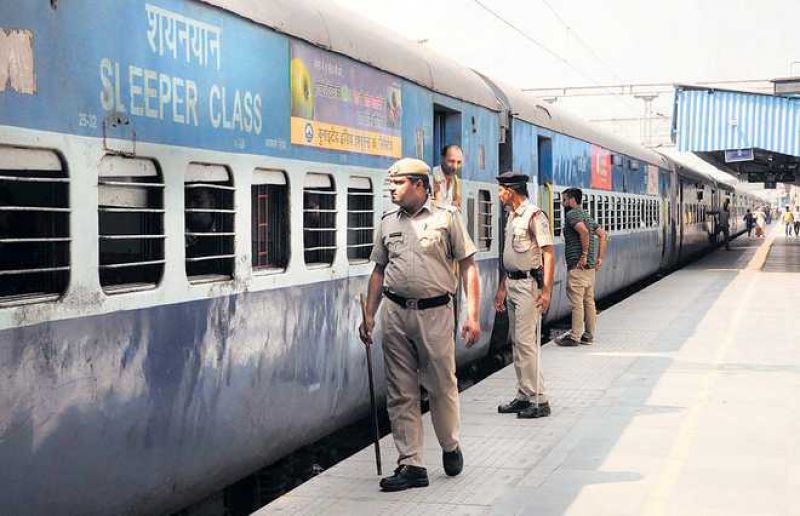 Threaten to Blast Railway Station in Delhi and Uttar Pardesh