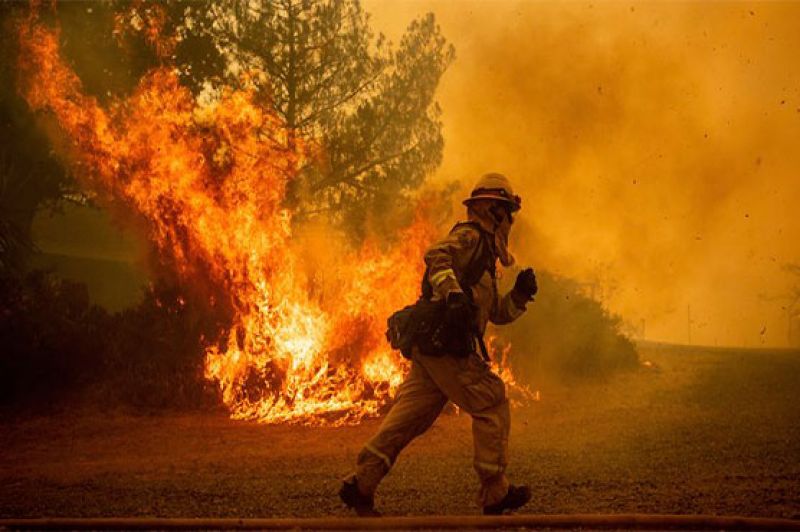 California blazes threaten populated areas