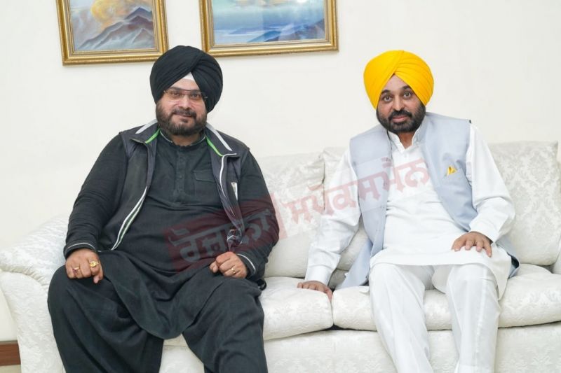 Navjot Singh Sidhu, Bhagwant mann