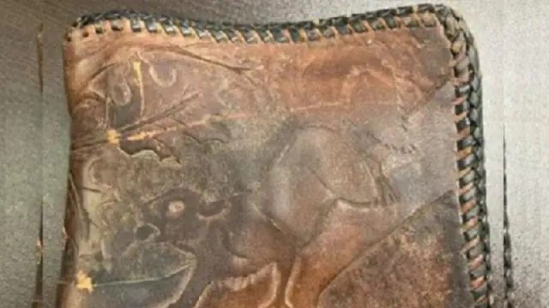 (Man finds lost wallet after 51 years)