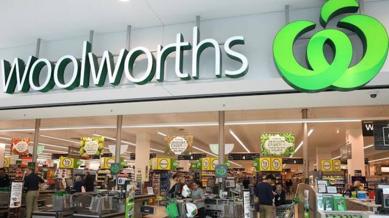 Woolworths company agree to pay lower wages to employees