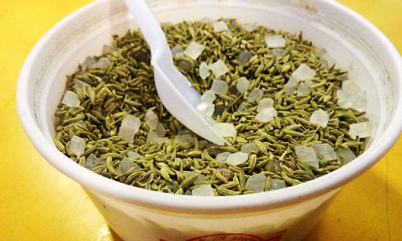 lump sugar and  fennel