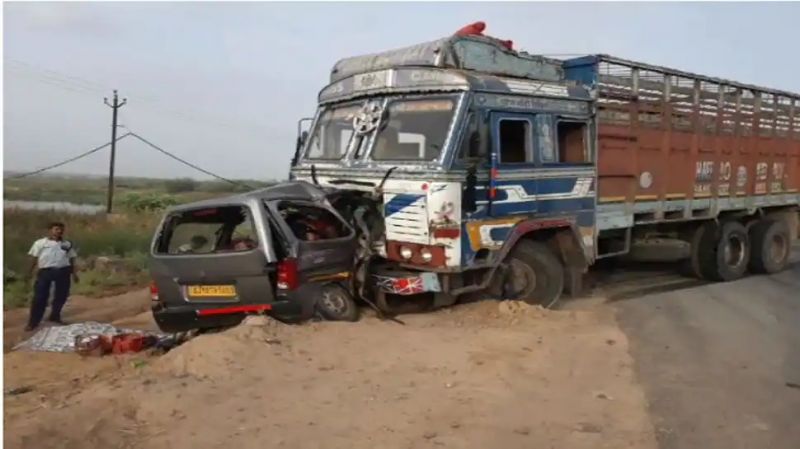 Major Road Accident in Gujarat