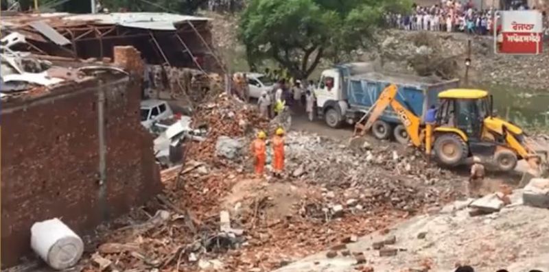 Batala blast : FIR lodged against factory owner