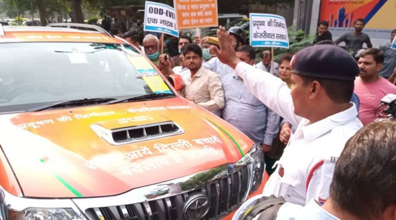 Vijay Goel violates odd-even rule, issued a challan of Rs 4000