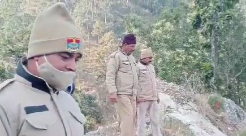 Major accident in Uttarakhand: Vehicle falls into gorge while returning from wedding, 14 guests killed, 2 injured