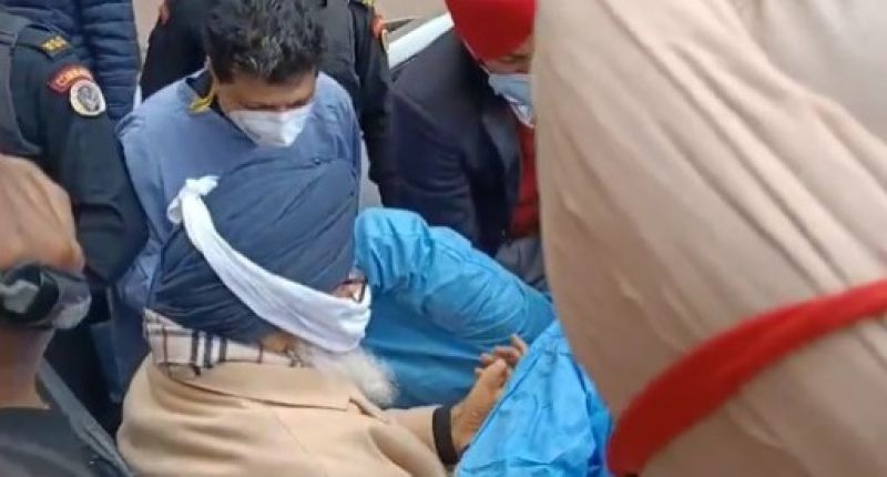 Former Chief Minister Parkash Singh Badal arrives at DMC Ludhiana for medical check up