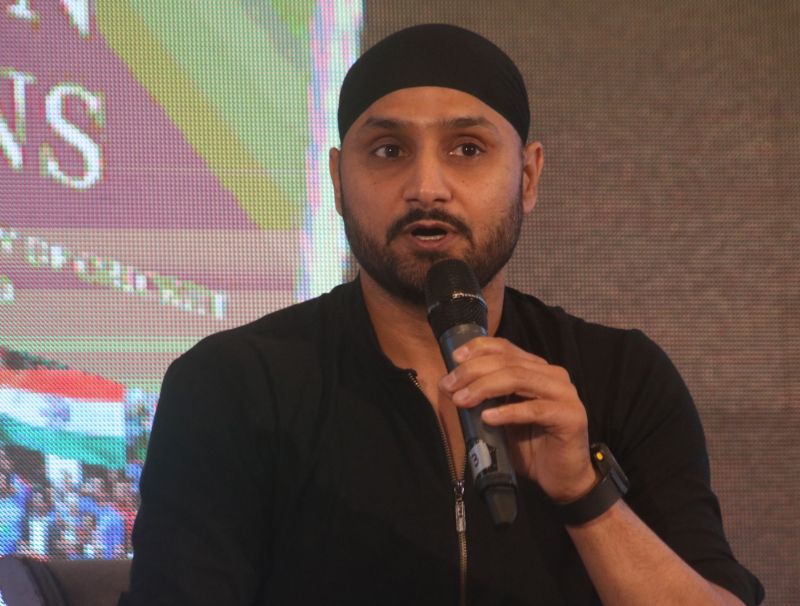 Harbhajan Regrets Slapping Sreesanth