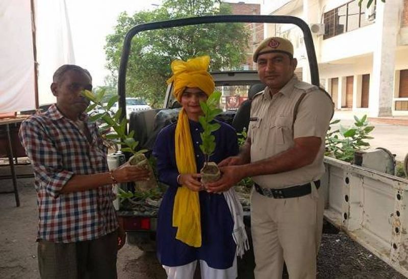 Challan with only 100 rupees