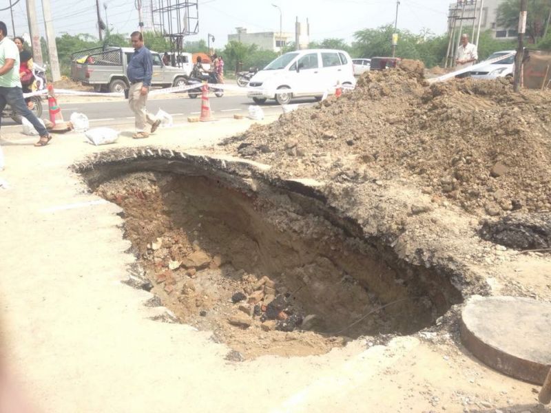 Bathinda - Amritsar Highway road broken badly
