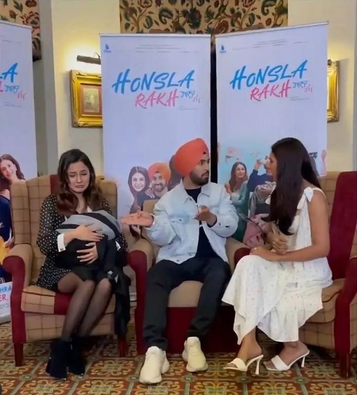 Laddi Cheema is promoting the movie 'Honsla Rakh' in a different way