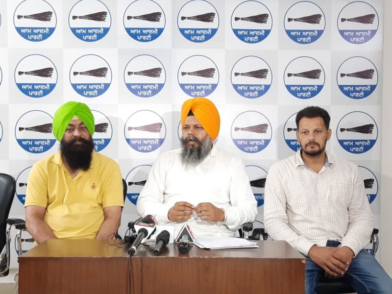 'Governments destroy higher education by fabricating to ruin Punjab's youth'