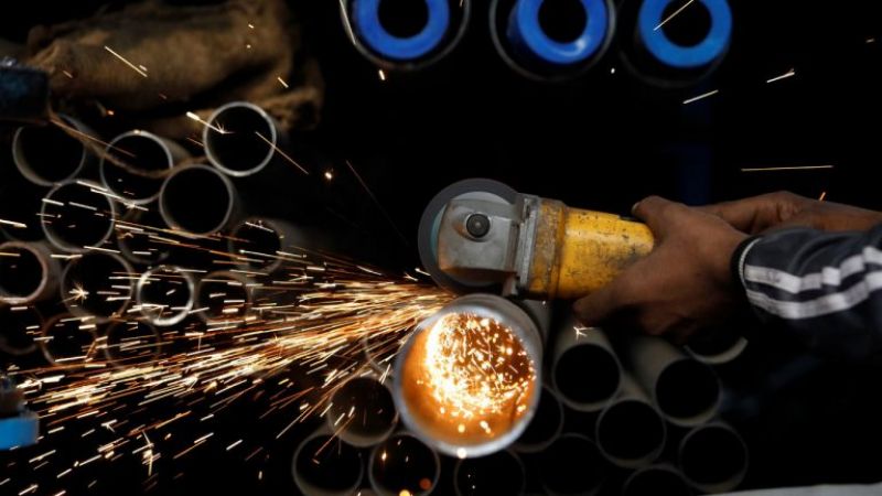 Output of 8 core sector industries declines by 0.5% in August